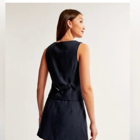 Abercrombie & Fitch Mara Tailored Vest Squareneck Set Top Navy Stripe L - Picture 2 of 5